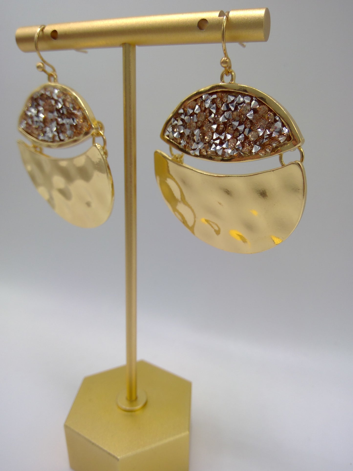 Faceted Glitter Round  Dangle Earrings