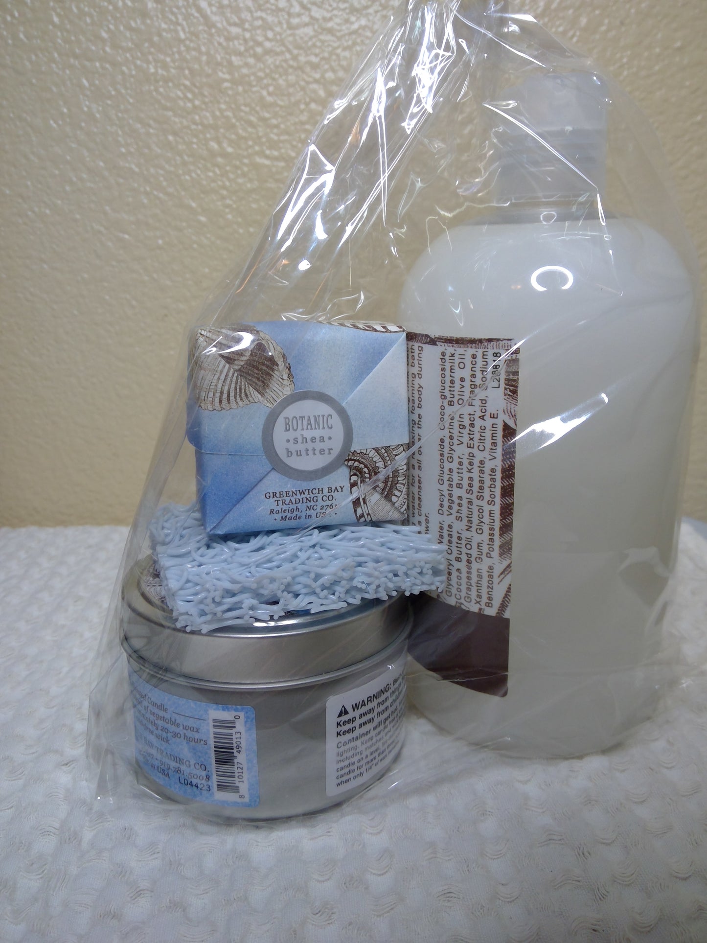 Ocean Pur Bath and Candle Gift Set