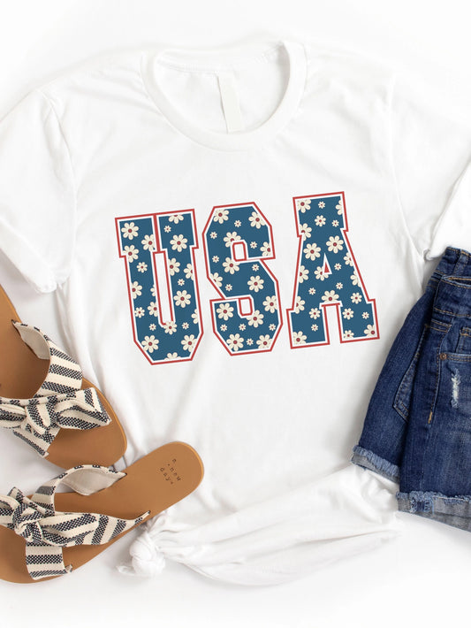 USA Daisy Graphic Tee